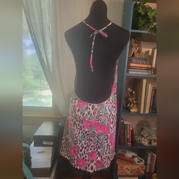 BOGO! 3 plus size dresses or swim cover ups - Picture 4 of 7